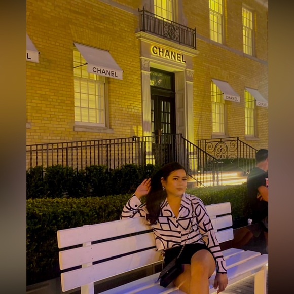 Meet your Posher, Kitt - Picture 1 of 1